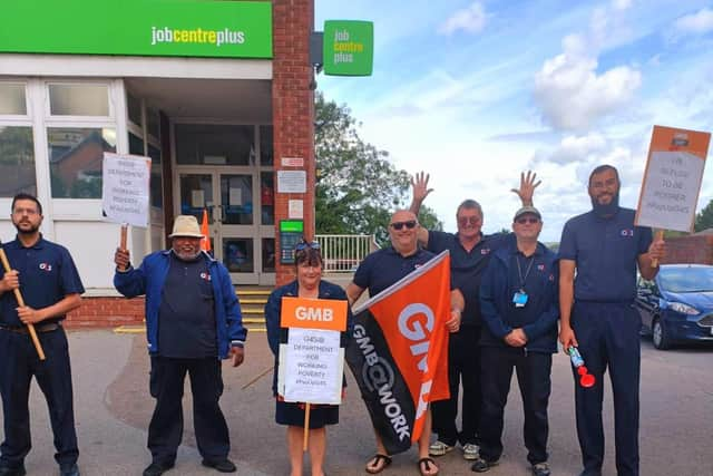 Aylesbury Job Centre Workers Set For Further Week Of Strikes