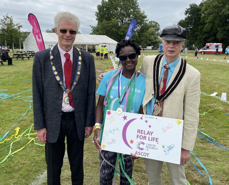 Mayor For Windsor Attends The Relay For Life